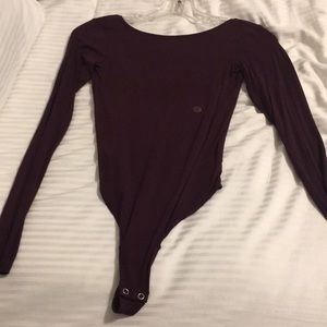 Maroon aerie bodysuit & maroon top!